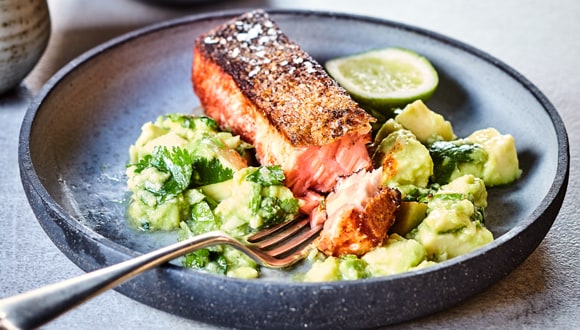 Cajun black salmon mojito